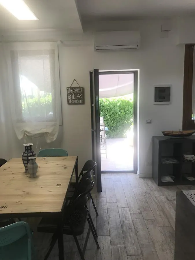Casa Pineta Villa Lido di Jesolo 0*,  Italy