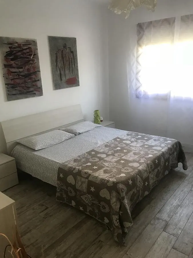 הוילה לידו די ג'סולו Casa Pineta 0*,