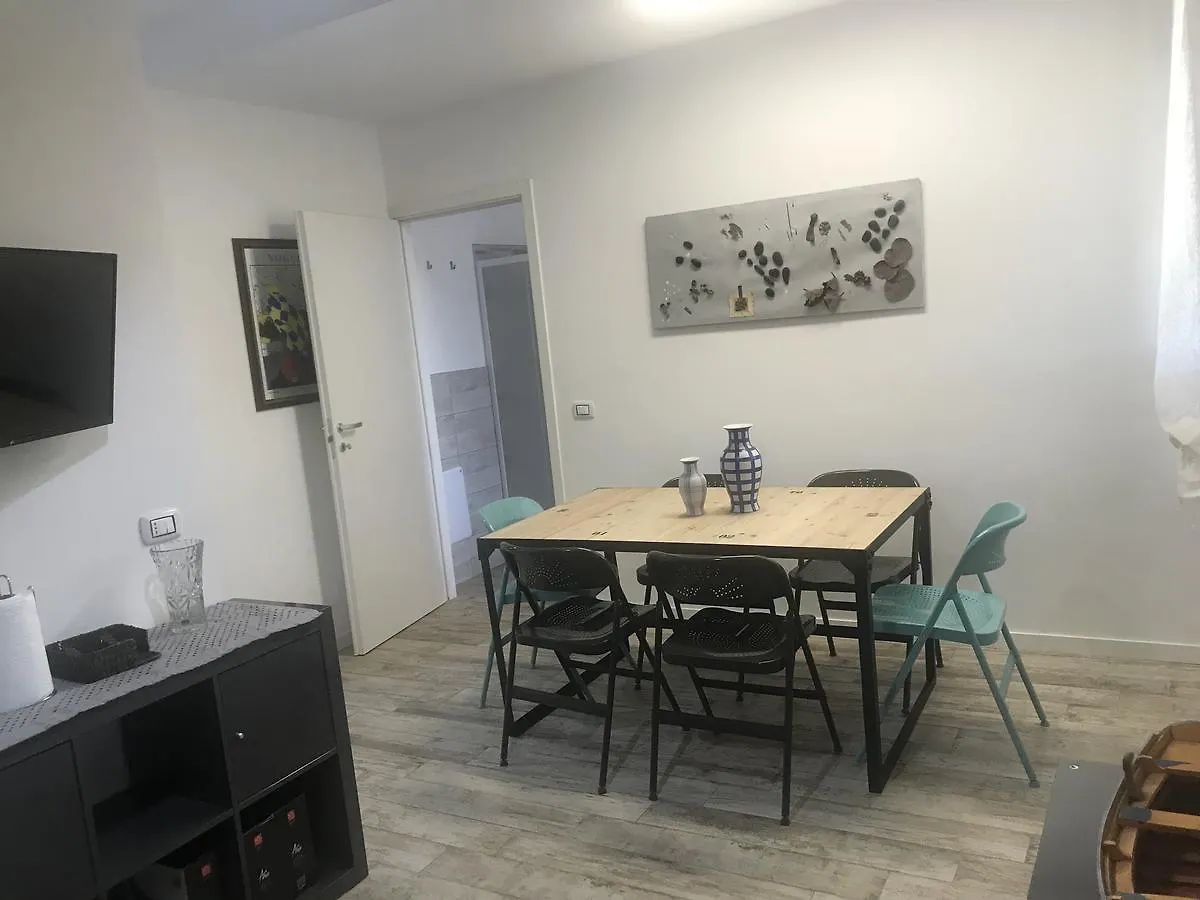 הוילה לידו די ג'סולו Casa Pineta